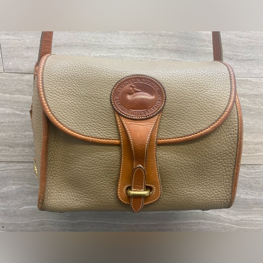 Vintage Dooney & Bourke All Weather Leather Crossbody/Shoulder Bag
